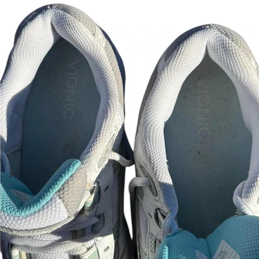 Vionic Women's Walker Casual Walking Sneakers White with‎ Light Blue Sz 7.5